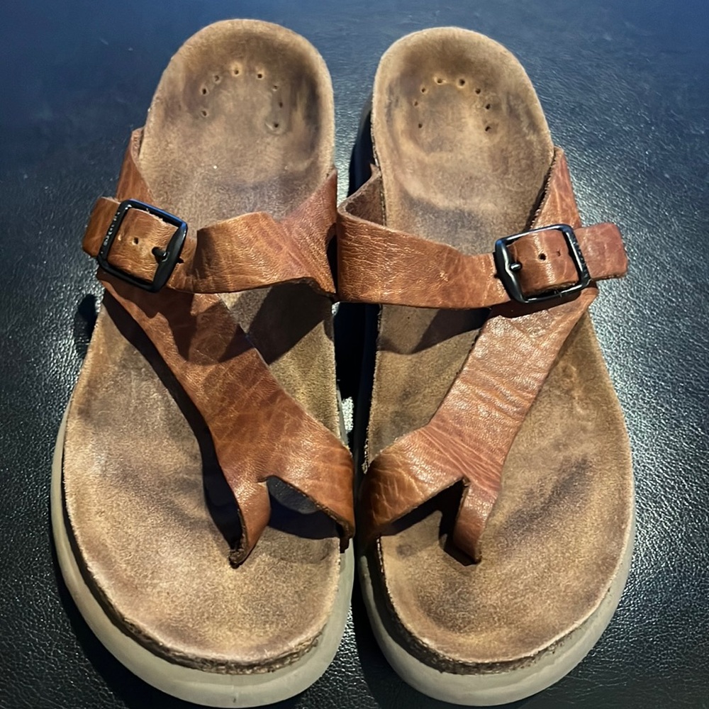 Mephisto Helen sandals, size 37